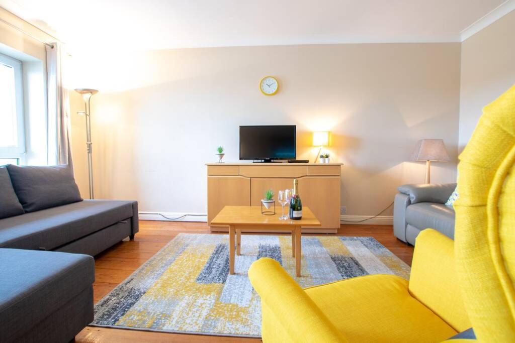 310 - The Carrowbeg At The Harbour Mills By Shortstays Westport Extérieur photo