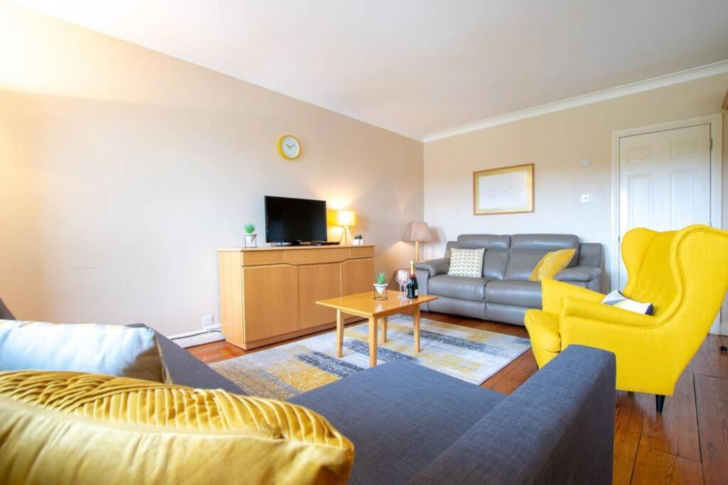 310 - The Carrowbeg At The Harbour Mills By Shortstays Westport Extérieur photo